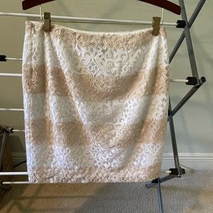 White and cream White House black market skirt